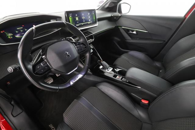 Peugeot 208 image 9