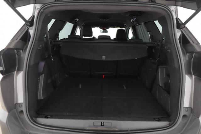 Peugeot 5008 image 2