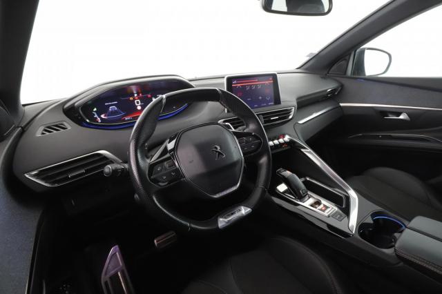 Peugeot 5008 image 8