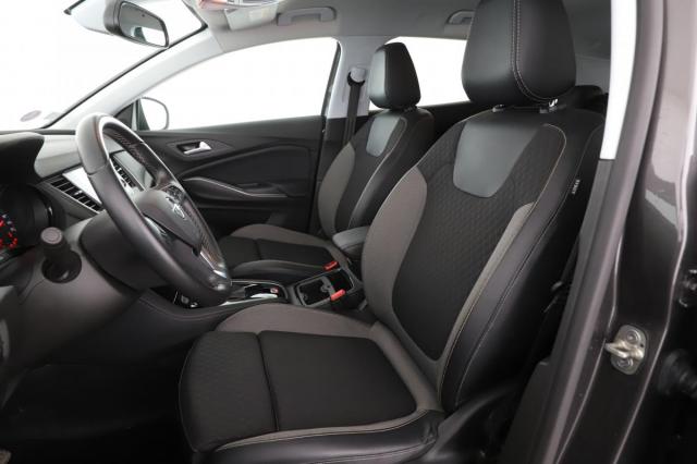 Opel Grandland X image 2