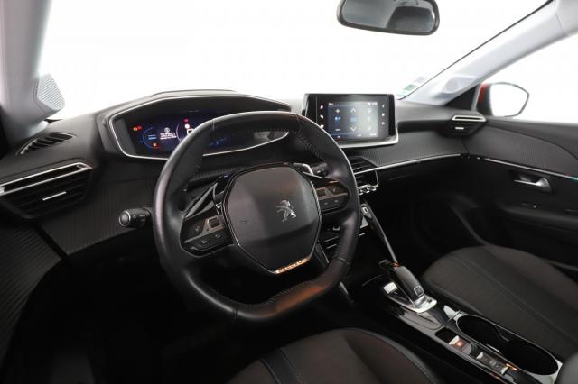 Peugeot 208 image 5