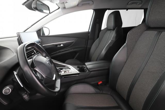 Peugeot 5008 image 8