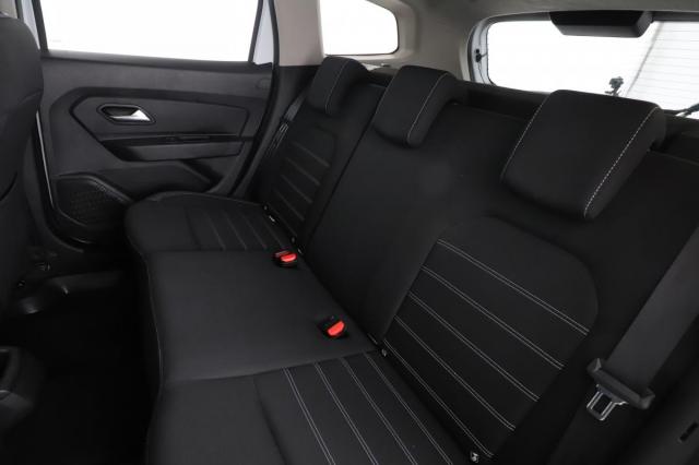 Dacia Duster image 6