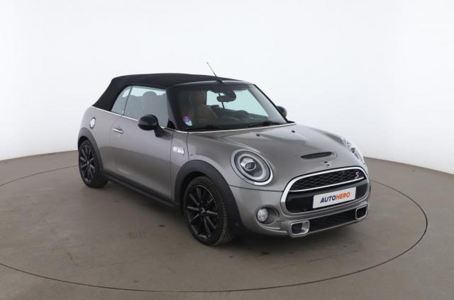 Mini Cabrio image 3