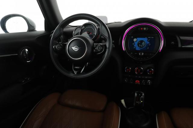Mini Cabrio image 1