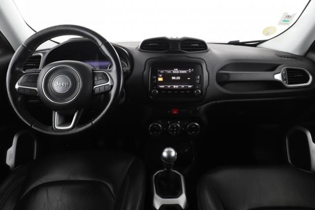 Jeep Renegade image 3