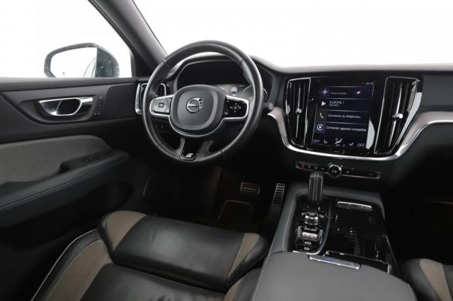 Volvo V60 image 1