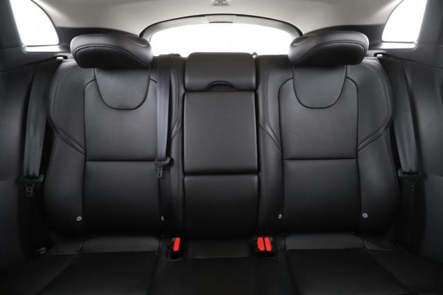 Volvo V40 image 5
