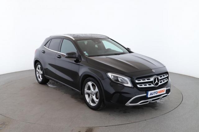 Mercedes Benz Gla image 1