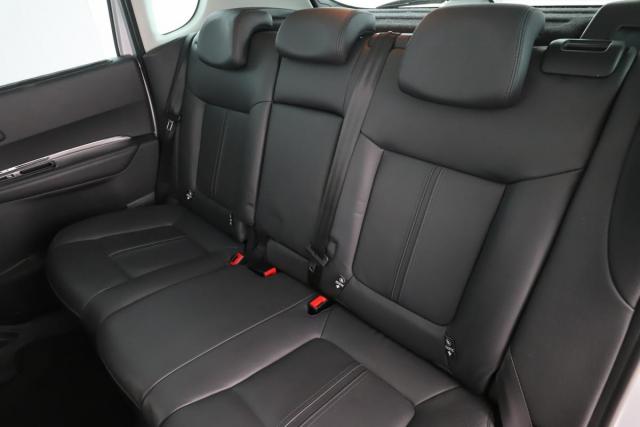 Peugeot 3008 image 7