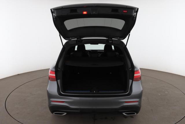 Mercedes Benz Glc image 6