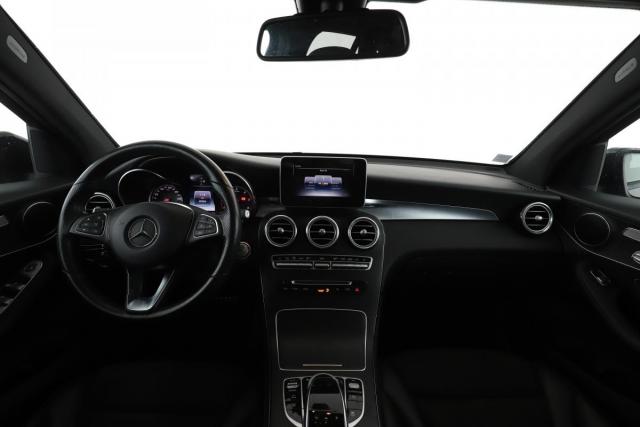 Mercedes Benz Glc image 3