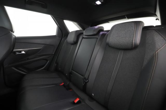 Peugeot 3008 image 4