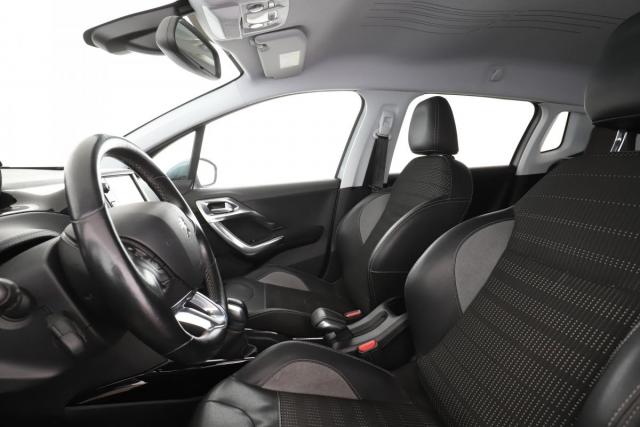 Peugeot 2008 image 5