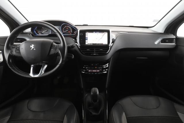 Peugeot 2008 image 1