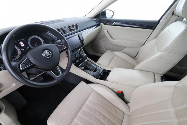 Skoda Superb image 3