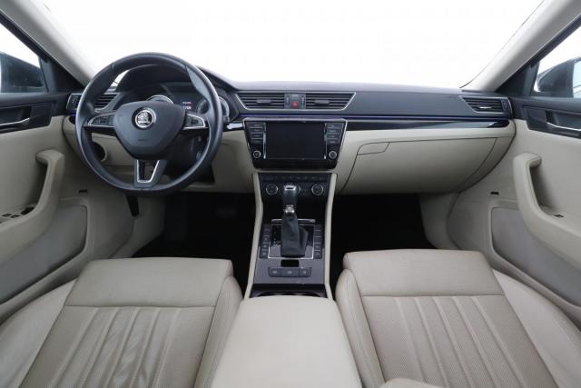 Skoda Superb image 4