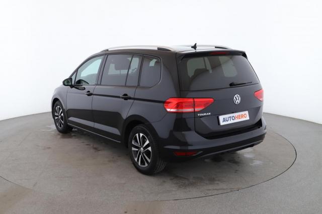 Volkswagen Touran image 5