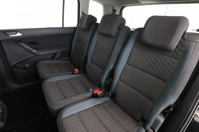 Volkswagen Touran image 8