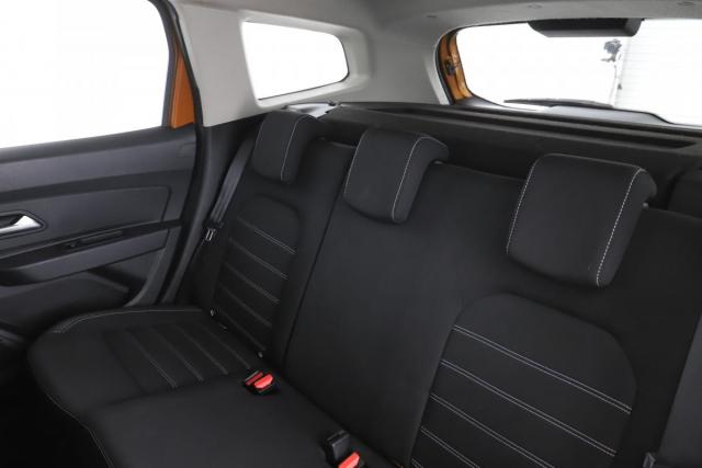 Dacia Duster image 1