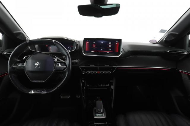Peugeot 208 image 9