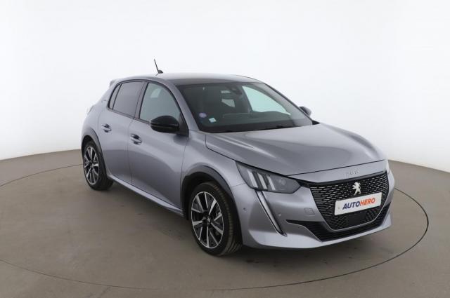 Peugeot 208 image 7