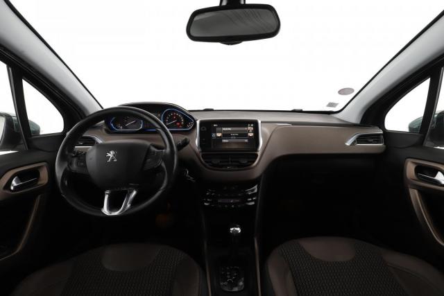 Peugeot 2008 image 1