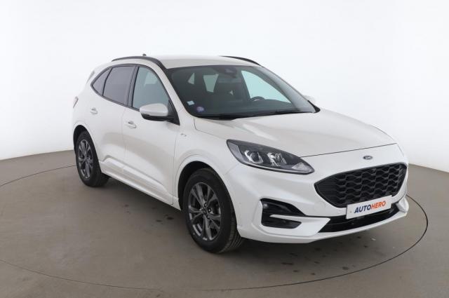 Ford Kuga image 9