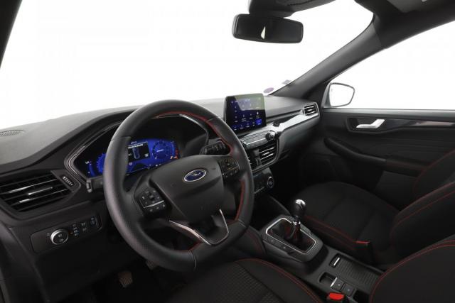 Ford Kuga image 7