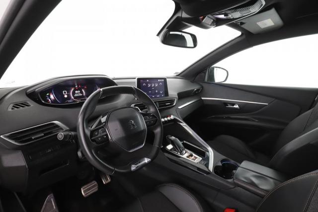 Peugeot 3008 image 2