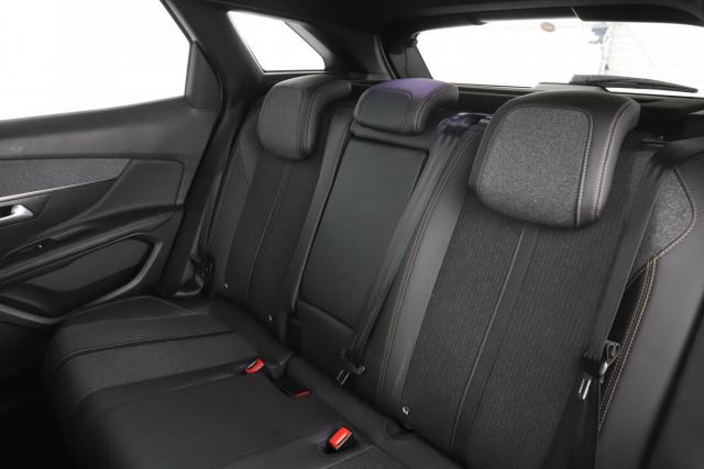 Peugeot 3008 image 9