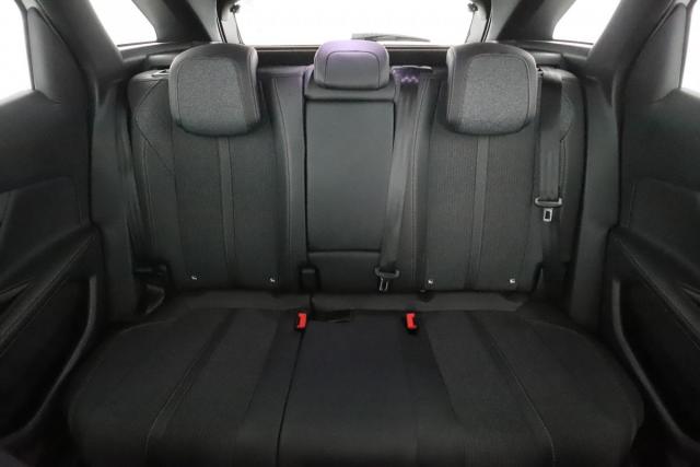 Peugeot 3008 image 1