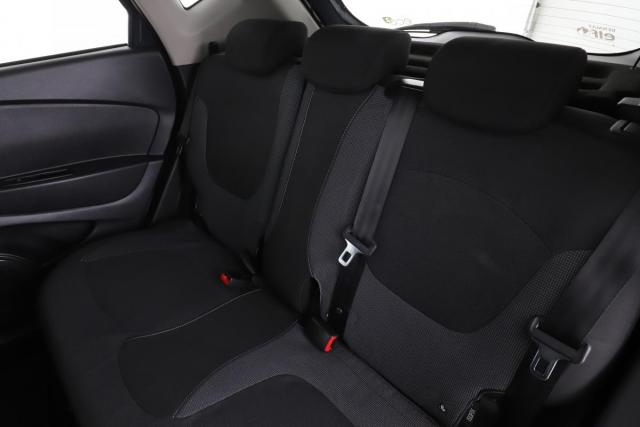 Renault Captur image 2