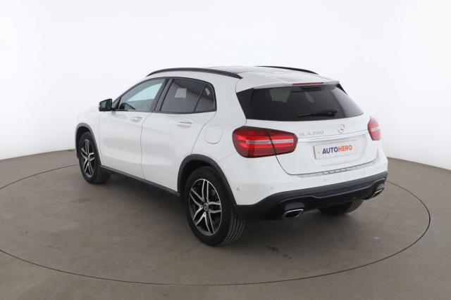Mercedes Benz Gla image 7