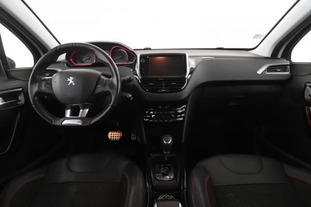 Peugeot 2008 image 5