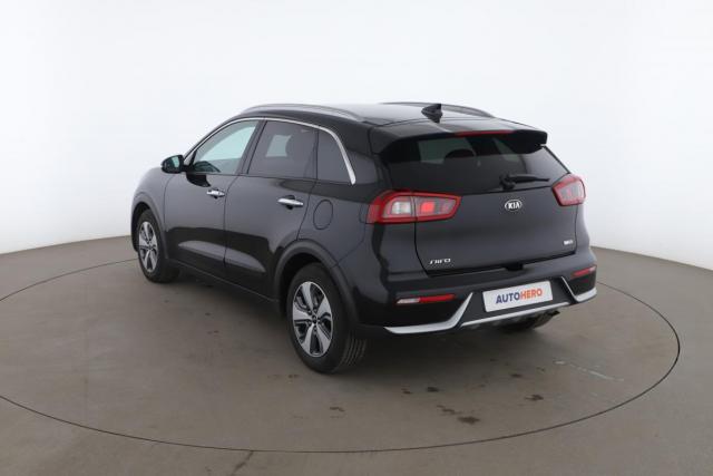 Kia Niro image 8