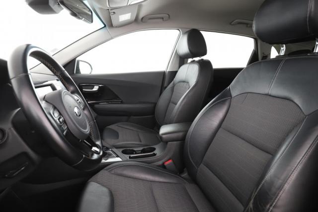 Kia Niro image 4