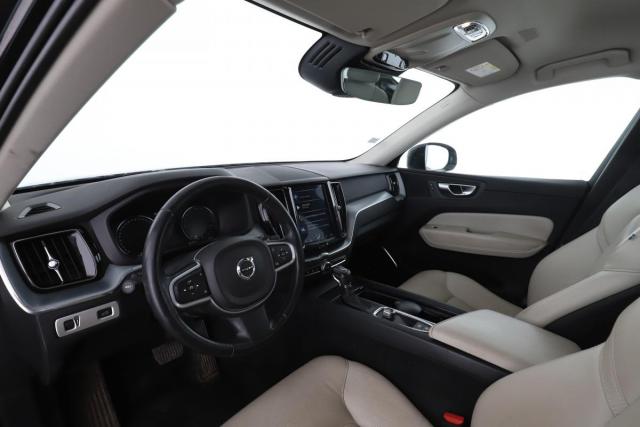 Volvo Xc60 image 2