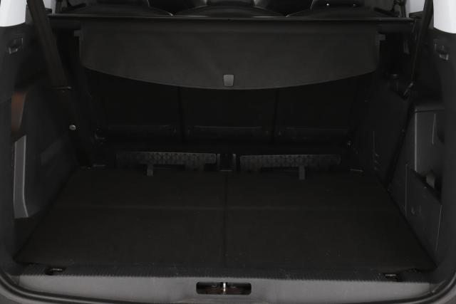 Peugeot 5008 image 9