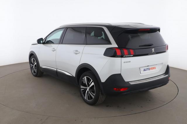 Peugeot 5008 image 8