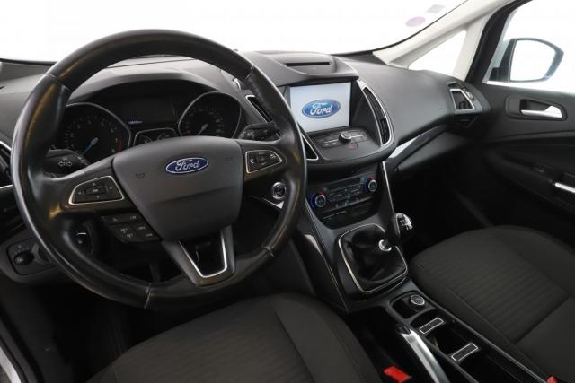 Ford C-Max image 1