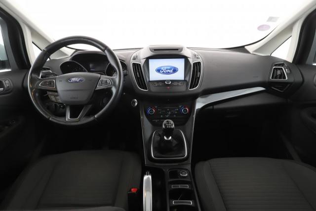 Ford C-Max image 4