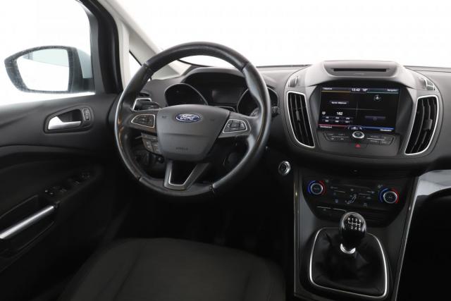 Ford C-Max image 7