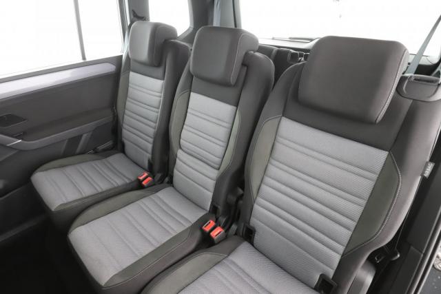 Volkswagen Touran image 8