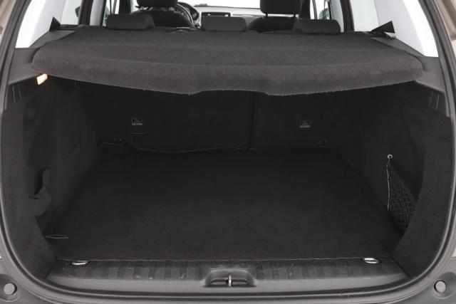 Peugeot 2008 image 5