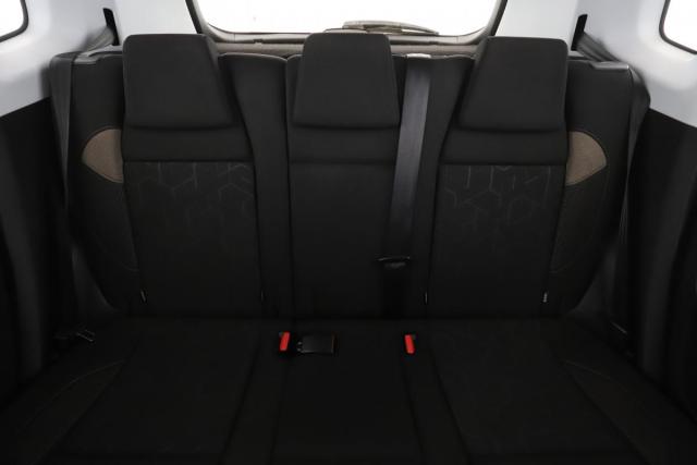 Peugeot 2008 image 4
