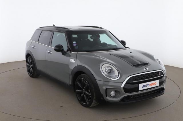 Mini Clubman image 1