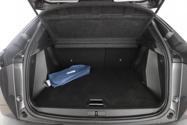 Peugeot 2008 image 6
