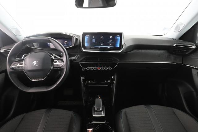 Peugeot 2008 image 1