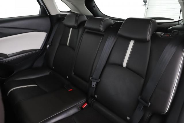 Mazda Cx-3 image 2